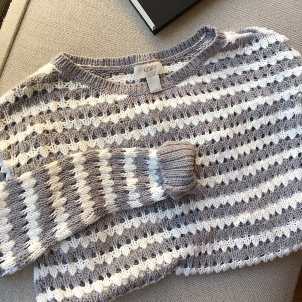LOFT | Gray and White Knit Sweater | S